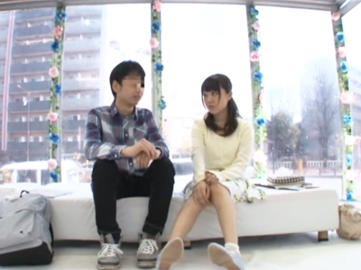 「本当に私で…いぃの？…」ただの友人のはずがMM号で交わっちゃう