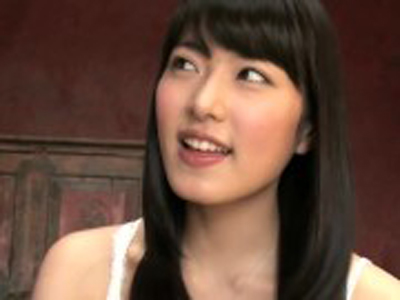 アイドル級の激かわＪＫコス娘と濃厚ベロチューFUCK