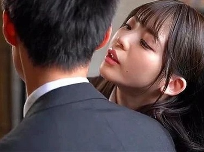 「先生も…その気なんじゃないの？///」齋〇飛鳥似の小悪魔JKに誘わるがまま教師と生徒の禁断関係に♡