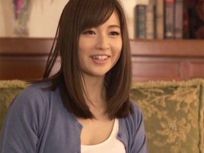 美形な美人妻と禁断浮気ハメ→しなやかな肢体に抱きつかれて思わず射精