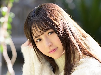 2020年の一番の新人といわれる小野六花ちゃんがデビュー作にドキドキ出演