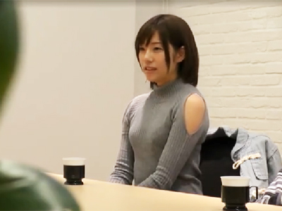 清純派のめちゃカワ美少女が言われるがままAV出演してまさかの超絶フェラ披露ｗ